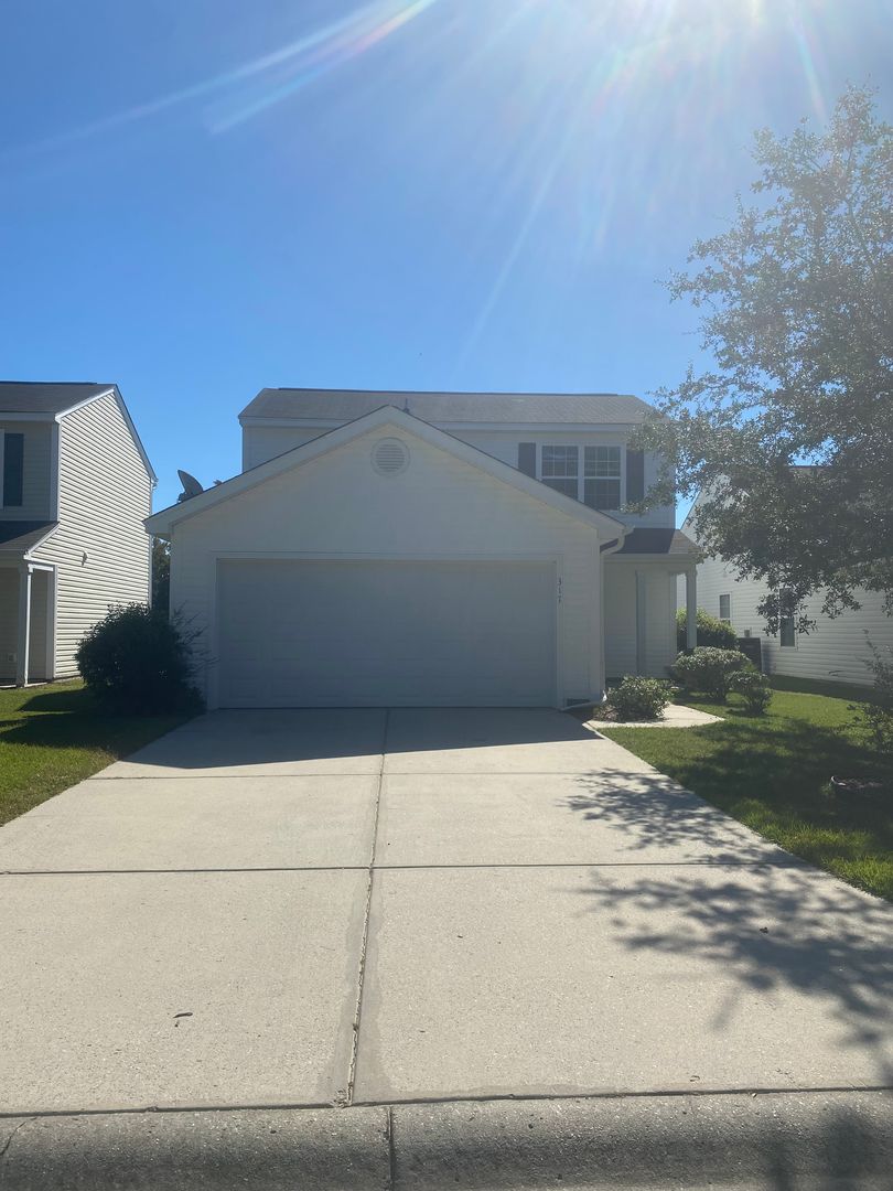 Myrtle Beach House: 317 McKendree Lane