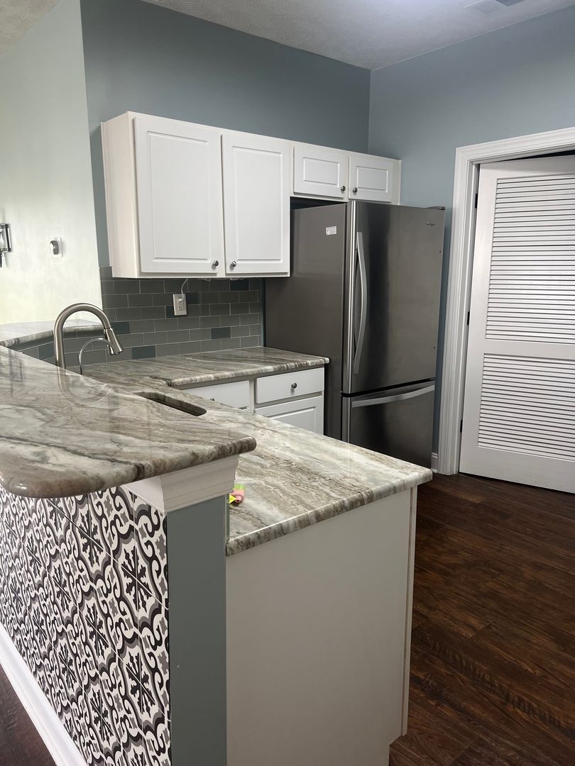 5090 Windsor Green Way II Unit 101 -R719-23 8 of 12