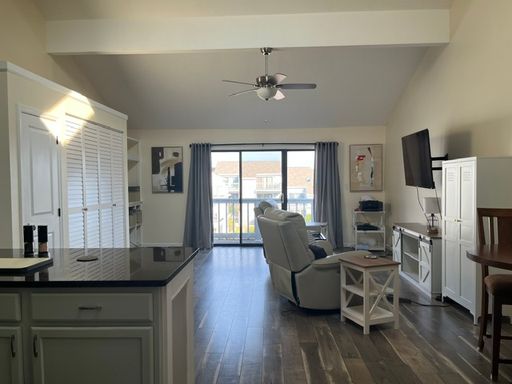 Furnished Studio Apartment - rent includes wifi, water and cable!