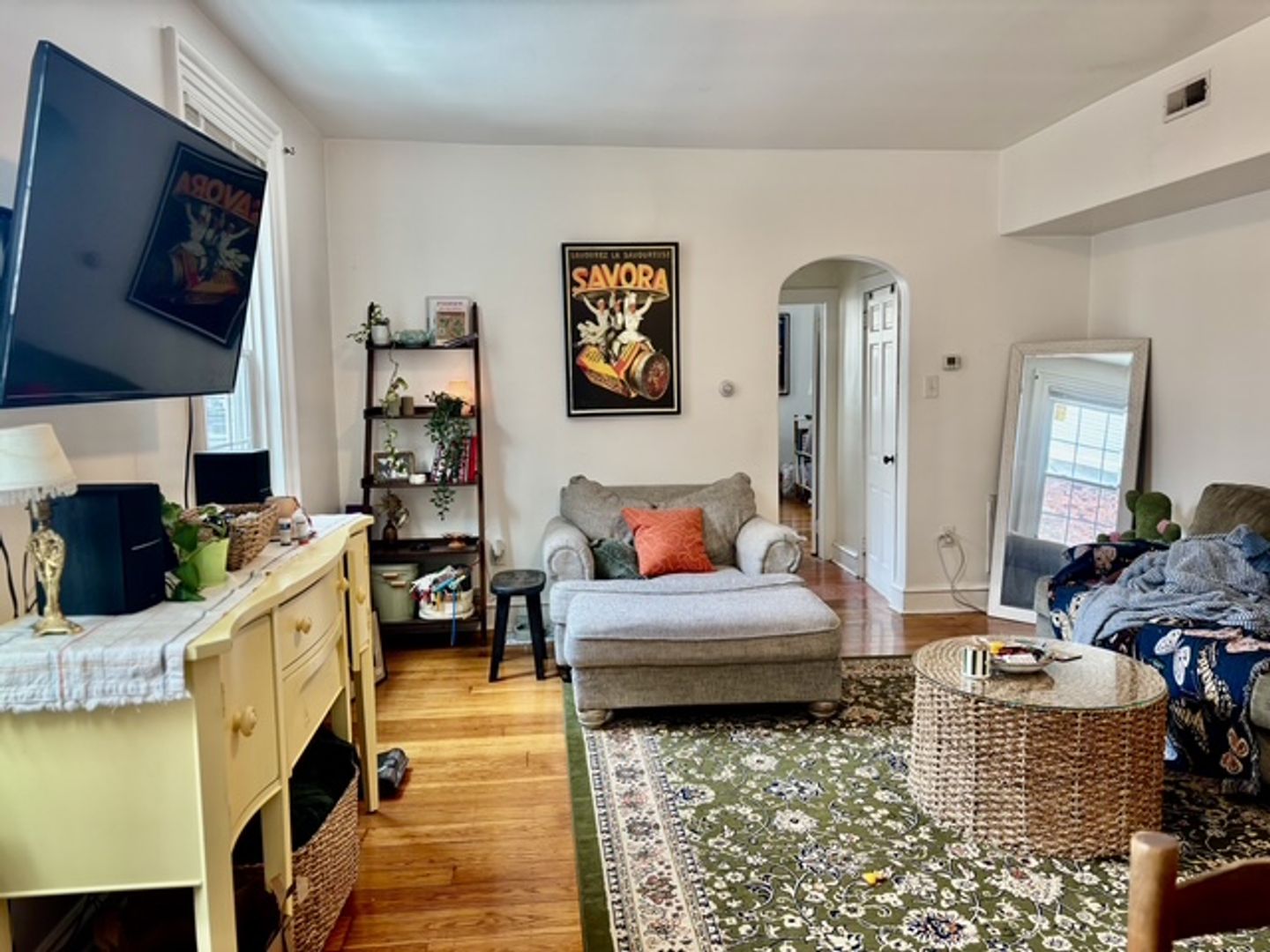 Philadelphia Apartment: 711 Walnut St