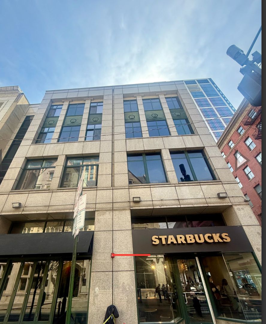 Philadelphia Apartment: 1128 Walnut Street