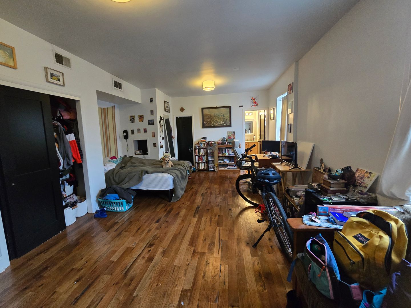 Philadelphia Apartment: 3124 Richmond St.