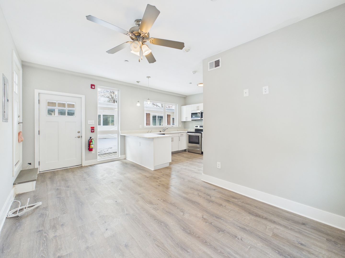 Philadelphia Apartment: 5524 Pulaski Avenue