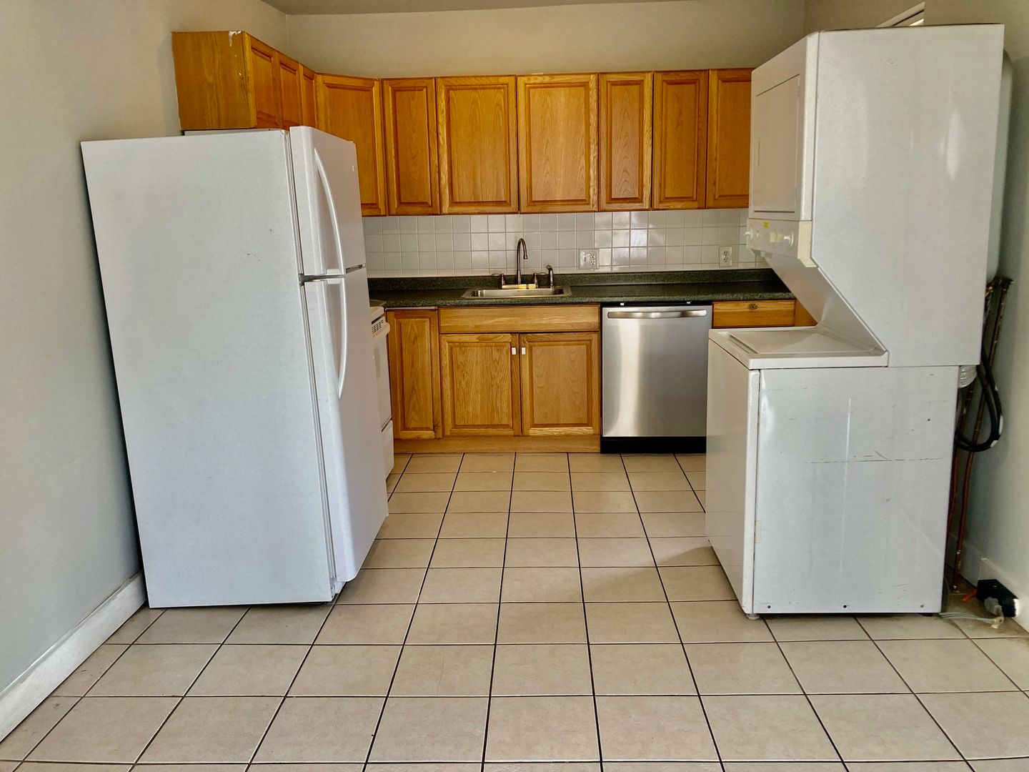 Philadelphia Apartment: 2635 East Lehigh Avenue