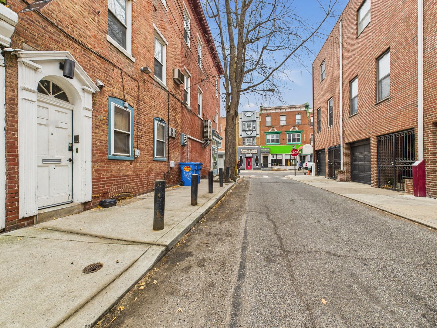 Phila Apartment: 438 Gaskill St. aka. 517 S 5th St