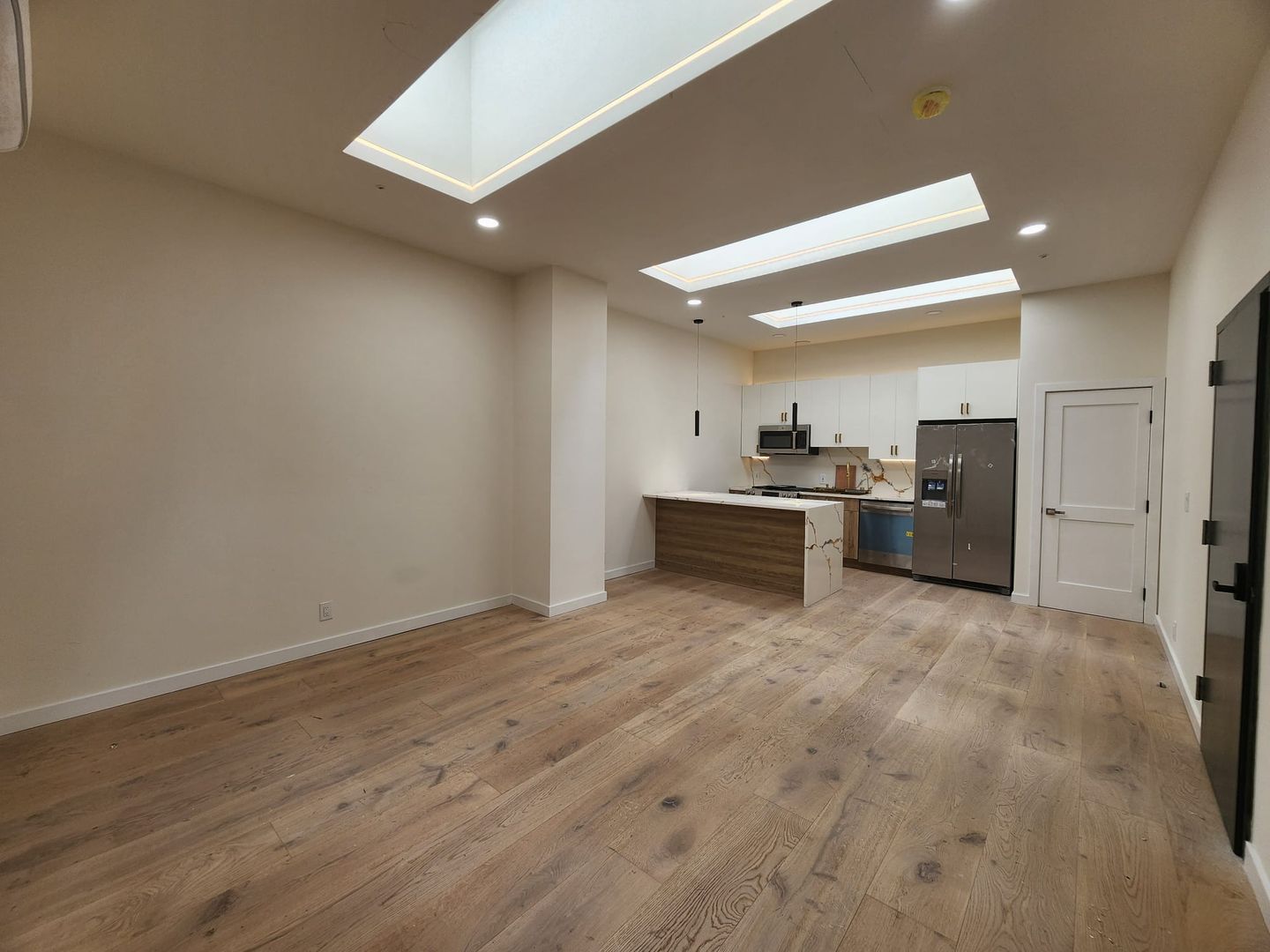 Philadelphia Apartment: 2006 Chestnut Street - 2A