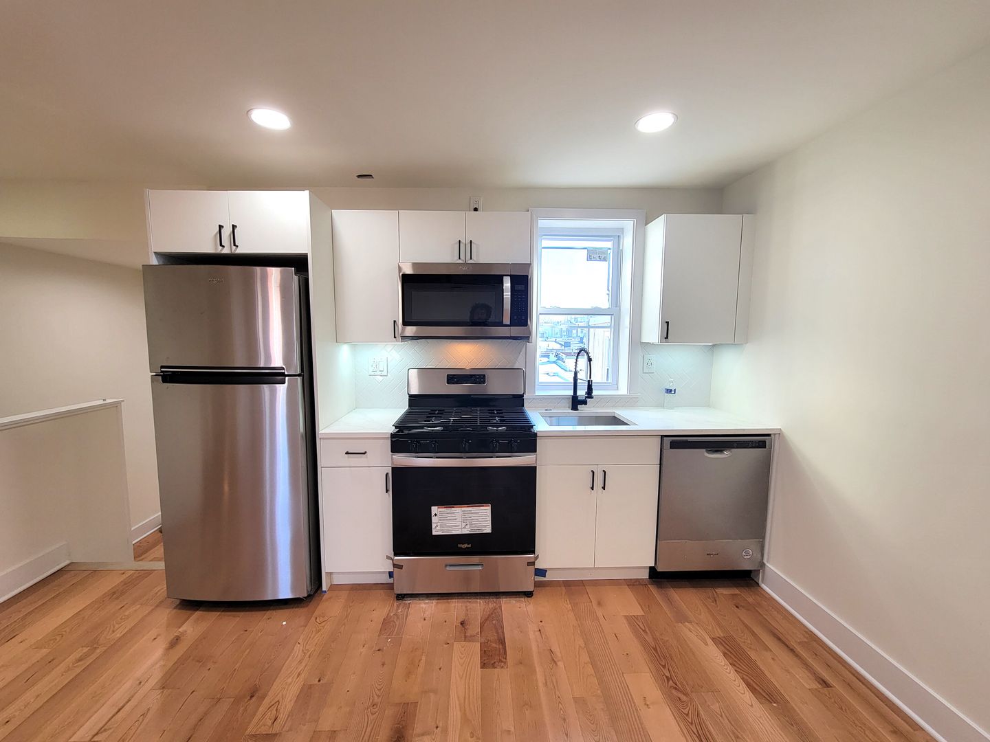 Philadelphia Apartment: 845 North 26th Street - Unit 3