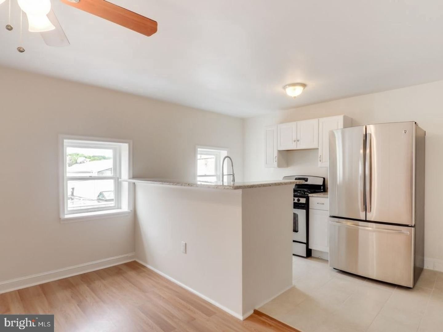 Philadelphia Apartment: 4639 Umbria Street 3F