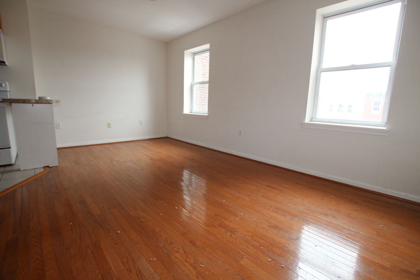 Philadelphia Apartment: 2829 West Girard Ave 3