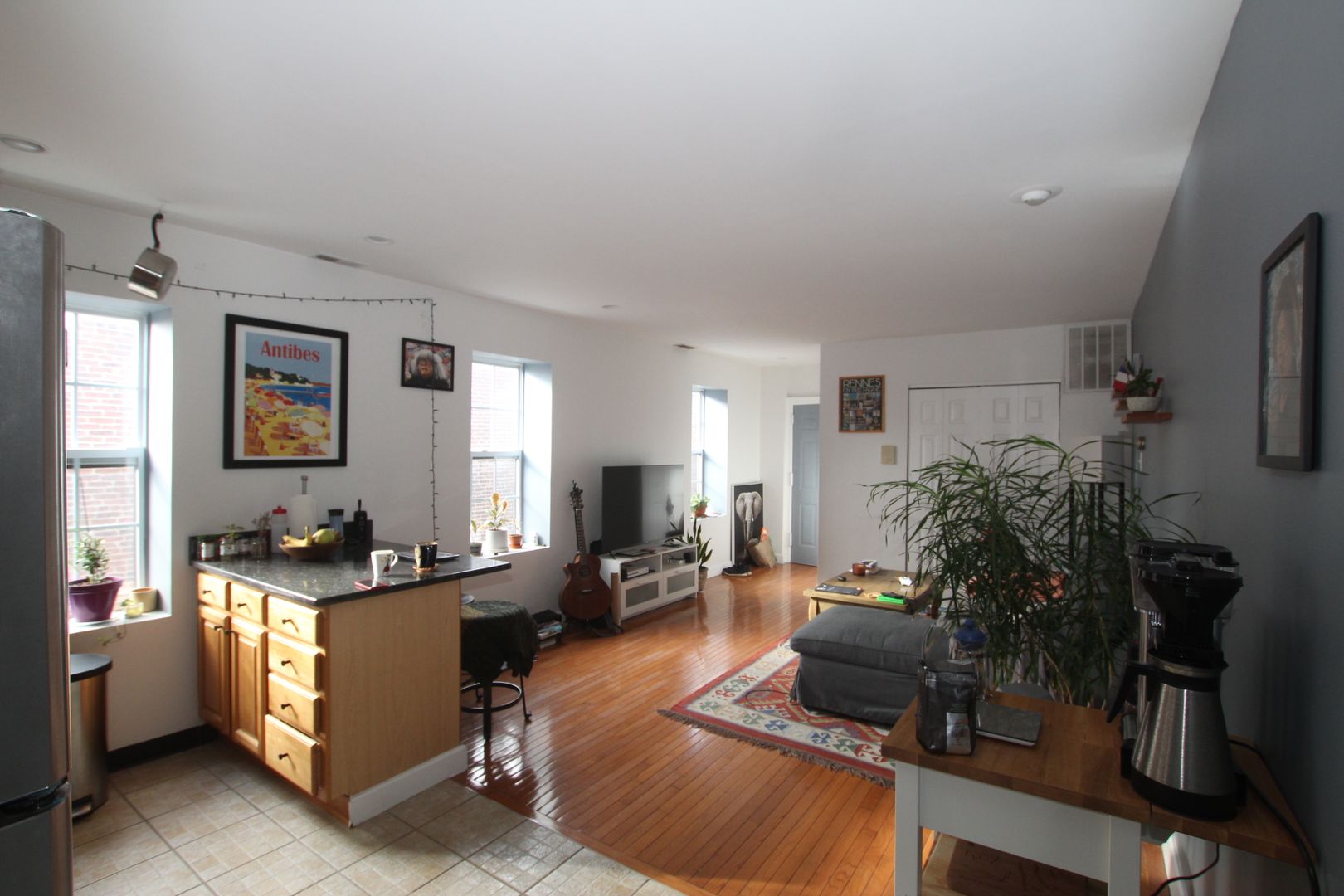 Philadelphia Apartment: 959 North 5th Street 3R