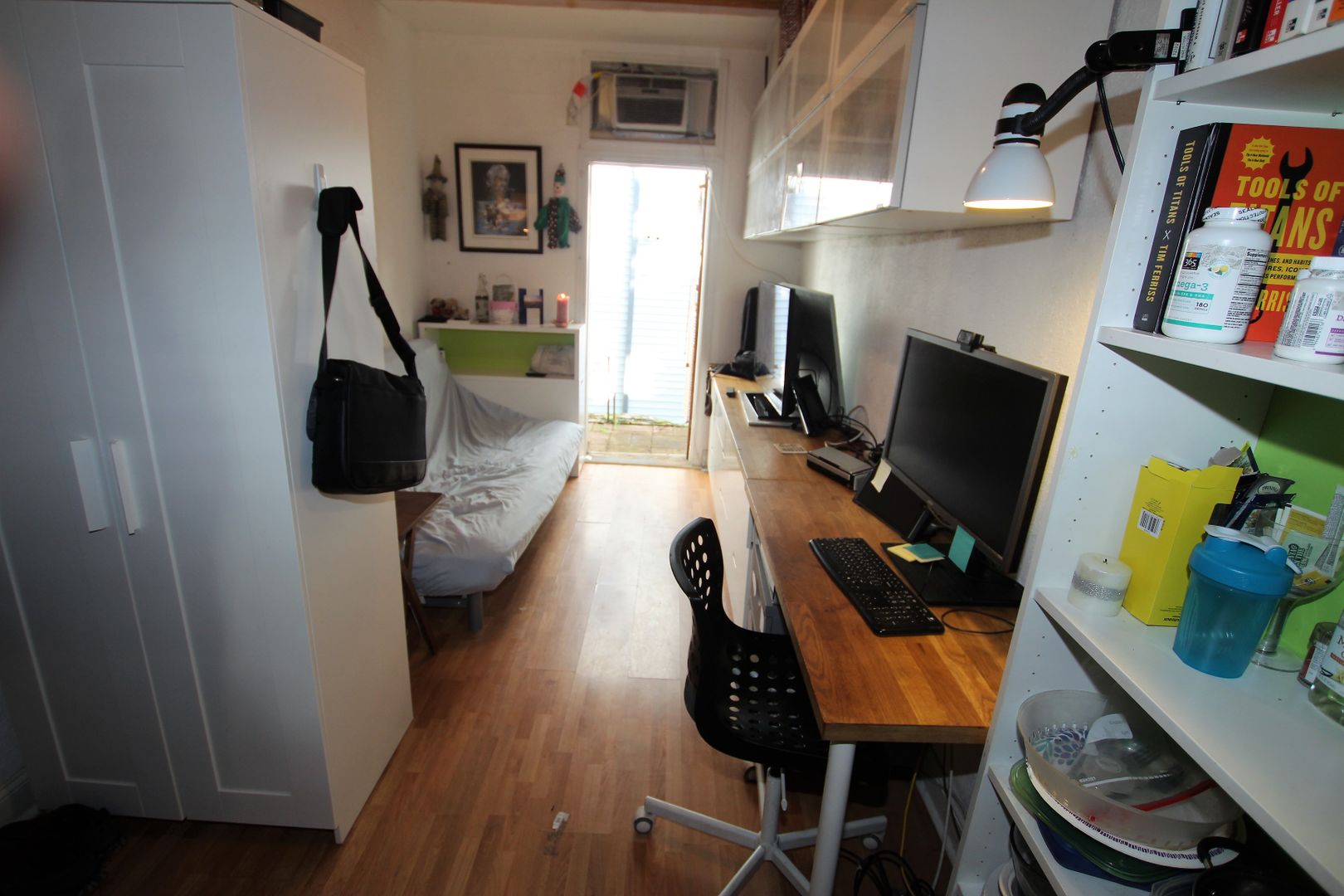 Philadelphia Apartment: 452 East Girard Ave 104