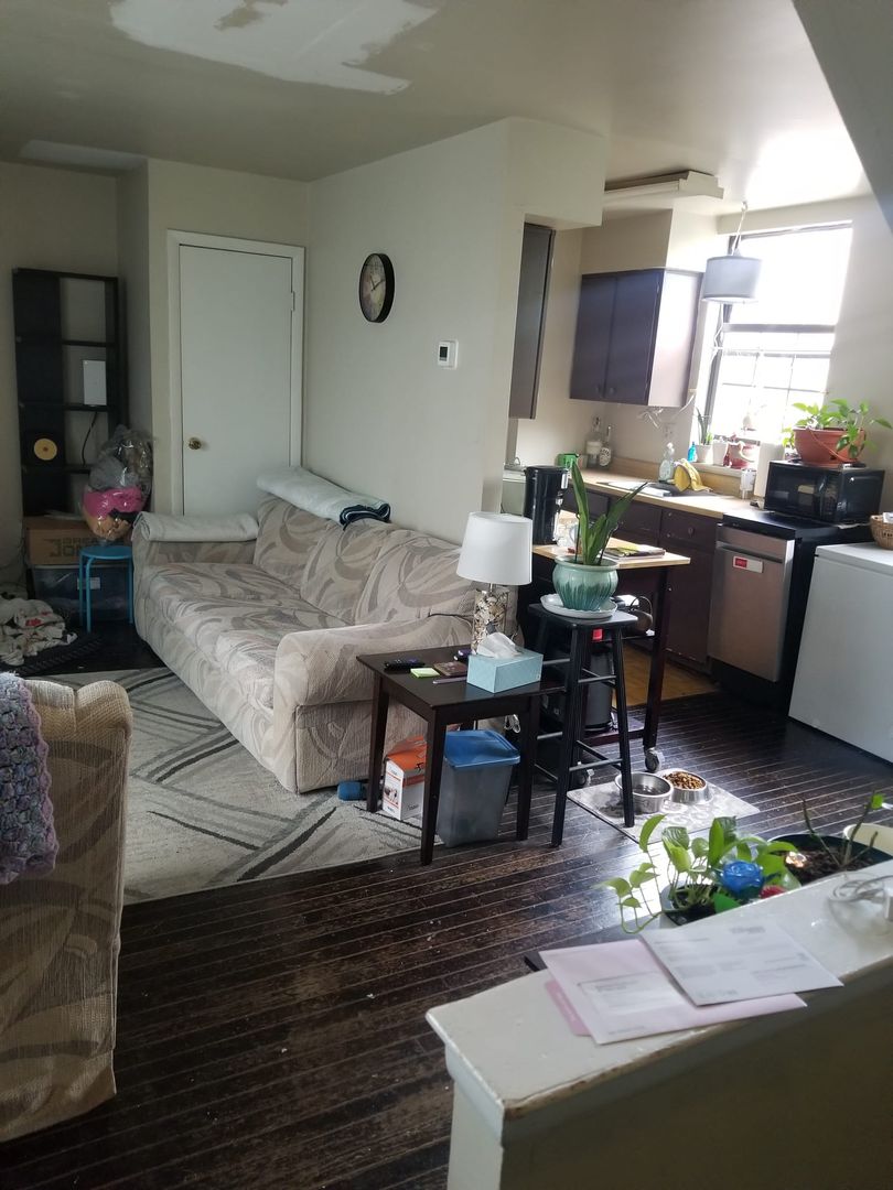 Philadelphia Apartment: 308 W Wildey Street 2