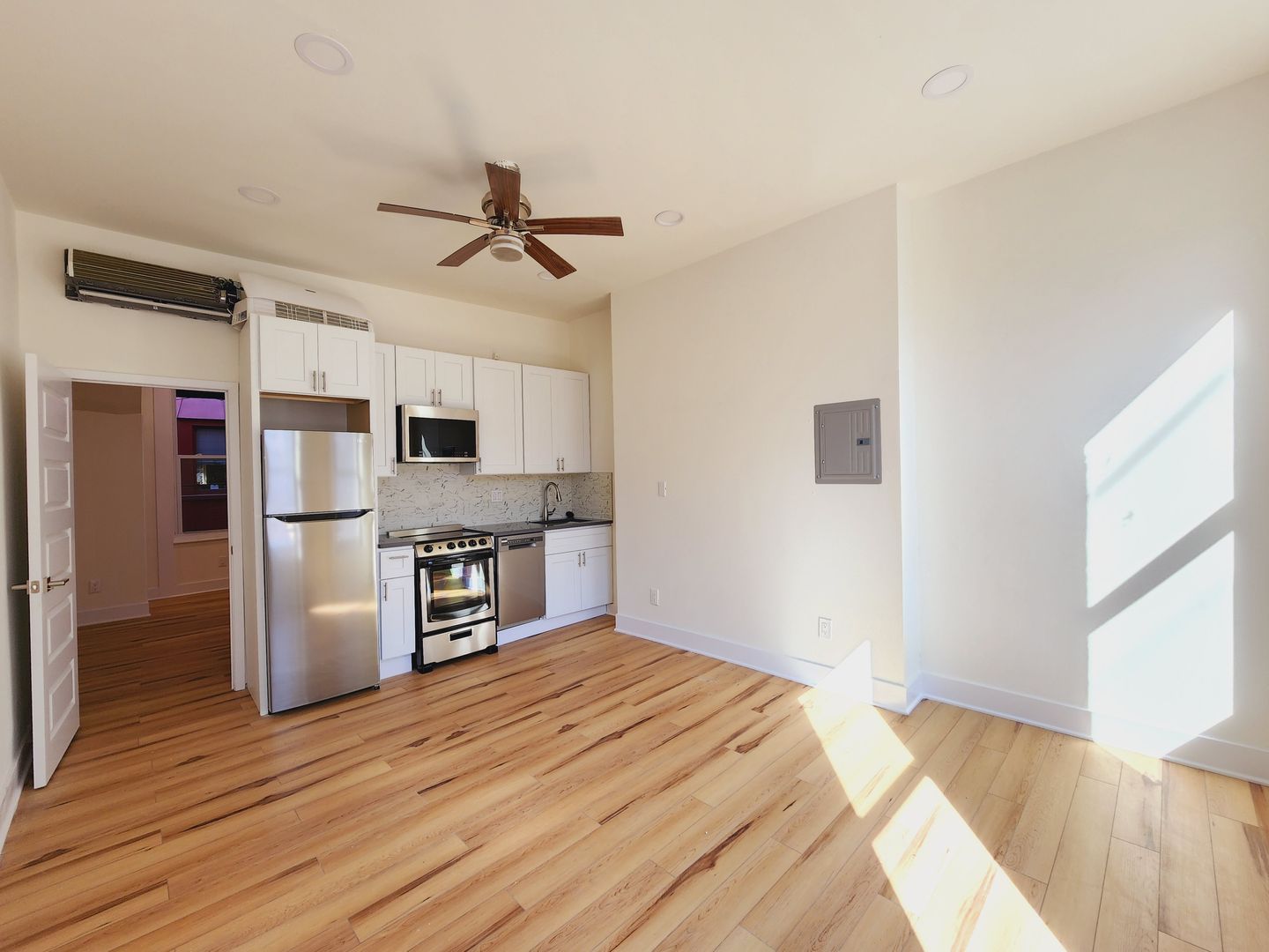 Philadelphia Apartment: 540 North 19th street 1