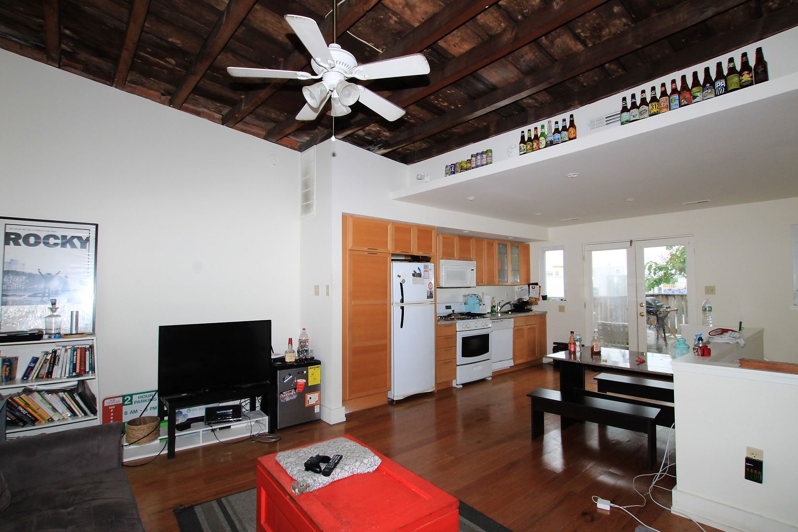 Philadelphia Apartment: 2911 West Girard Avenue 2