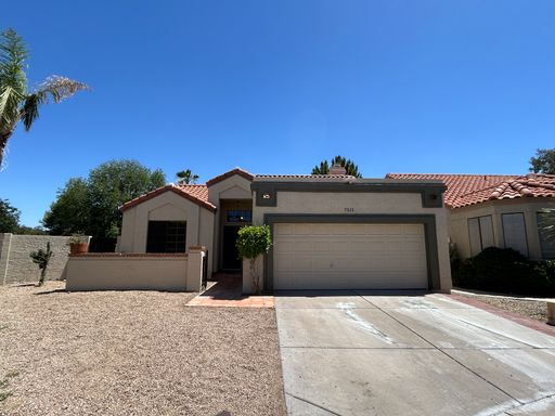 Golf Course Lot AND Basement Home - 4 bedrooms / 3 bathrooms in Arrowhead Ranch ready for immediate move-in – photo 1