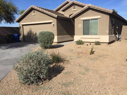 4 bedroom 2 bath home in Laveen Meadows is available for Early September move in!