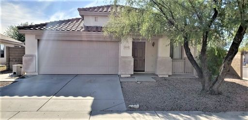 4 bedroom 2 bath home in West Point is available for an early July move in! – photo 1