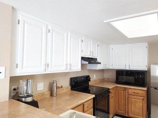 521 E Kristal Way, Phoenix, AZ 85024