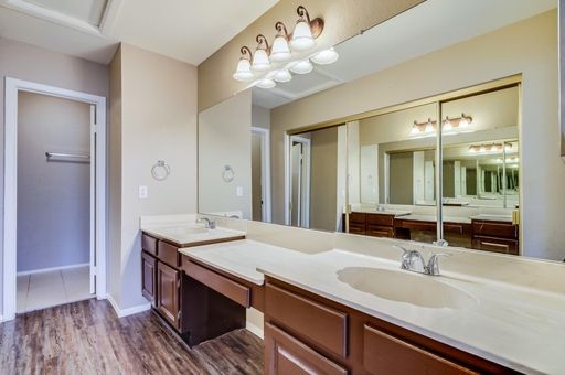 521 E Kristal Way, Phoenix, AZ 85024