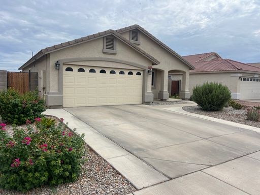 Unfurnished Charming 3-Bedroom Home in Avondale | Available for an Mid August Move-In! – photo 1