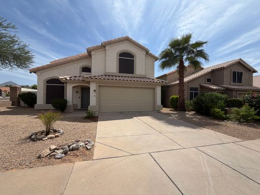 Beautiful Scottsdale Home with Pool & Landscaping Included! Mid September move in – photo 1
