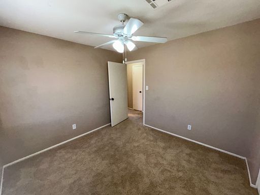 521 E Kristal Way, Phoenix, AZ 85024