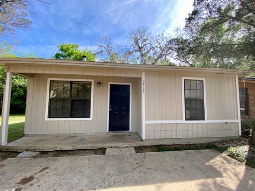 Spacious 2/1.5 right off Old Bainbridge Road – photo 1