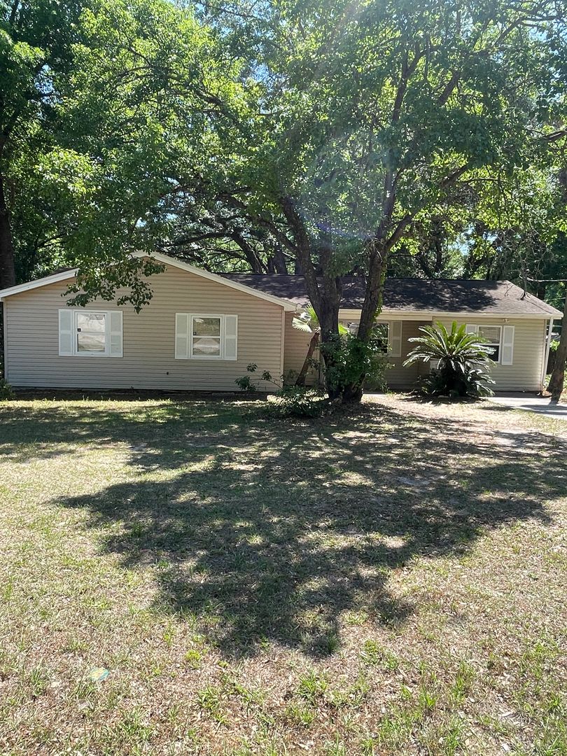 Tallahassee Apartment: 502 W Jefferson Street
