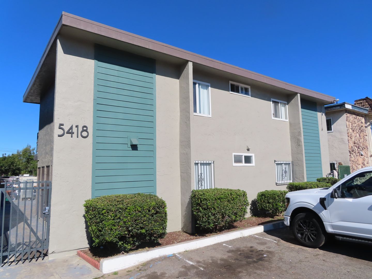 San Diego Apartment: 5406-5418 Imperial Ave