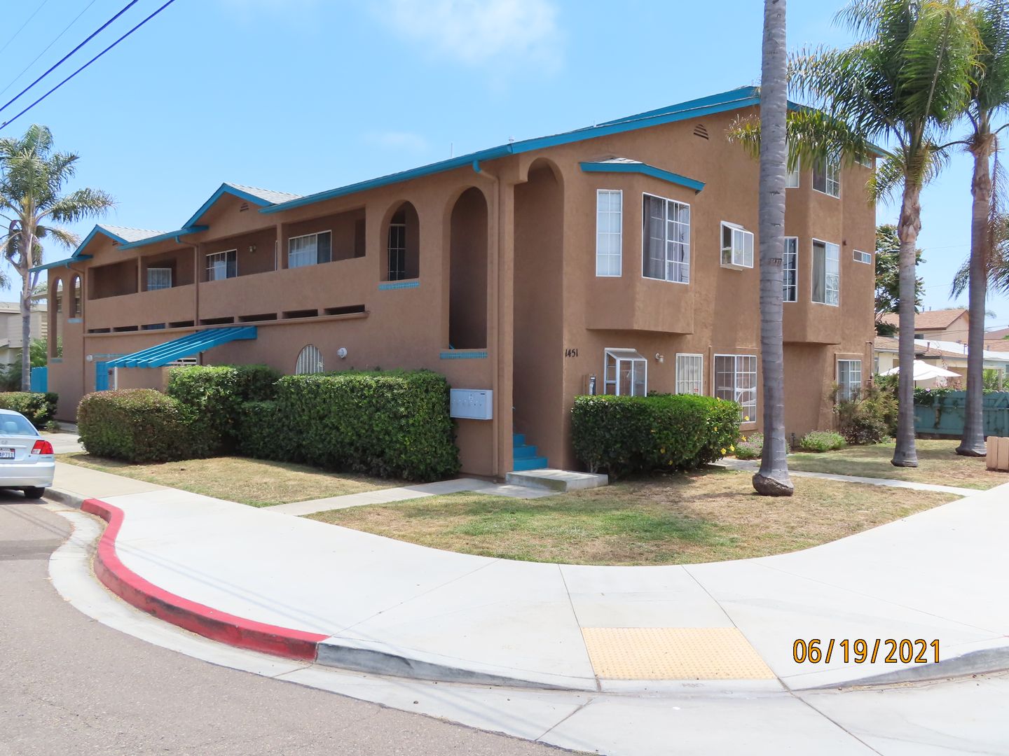 Imperial Beach Apartment: 1451 14th Street
