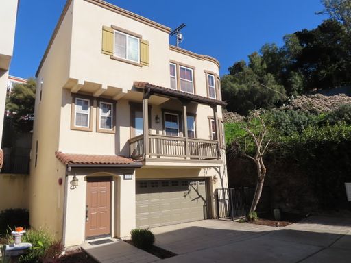 Three-bedroom house in Mission Hills / Midtown with Bay Views – photo 1