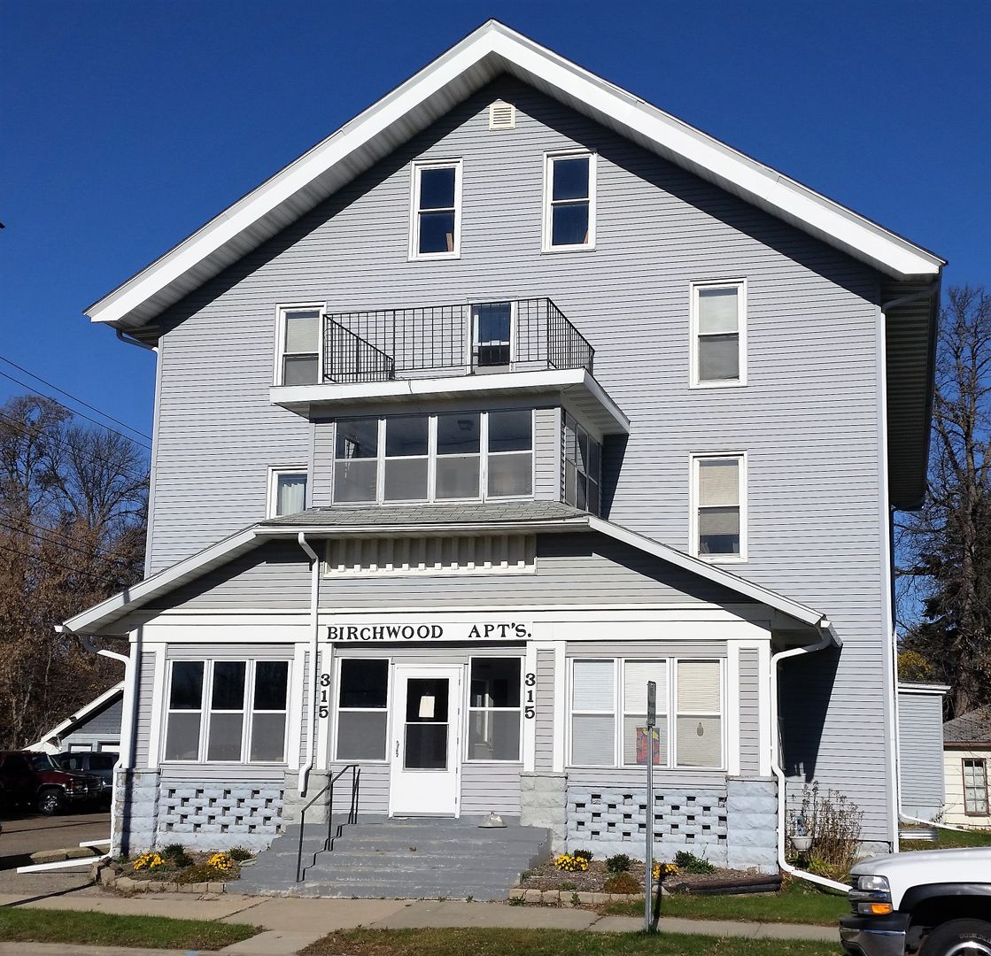 Birchwood Apartments