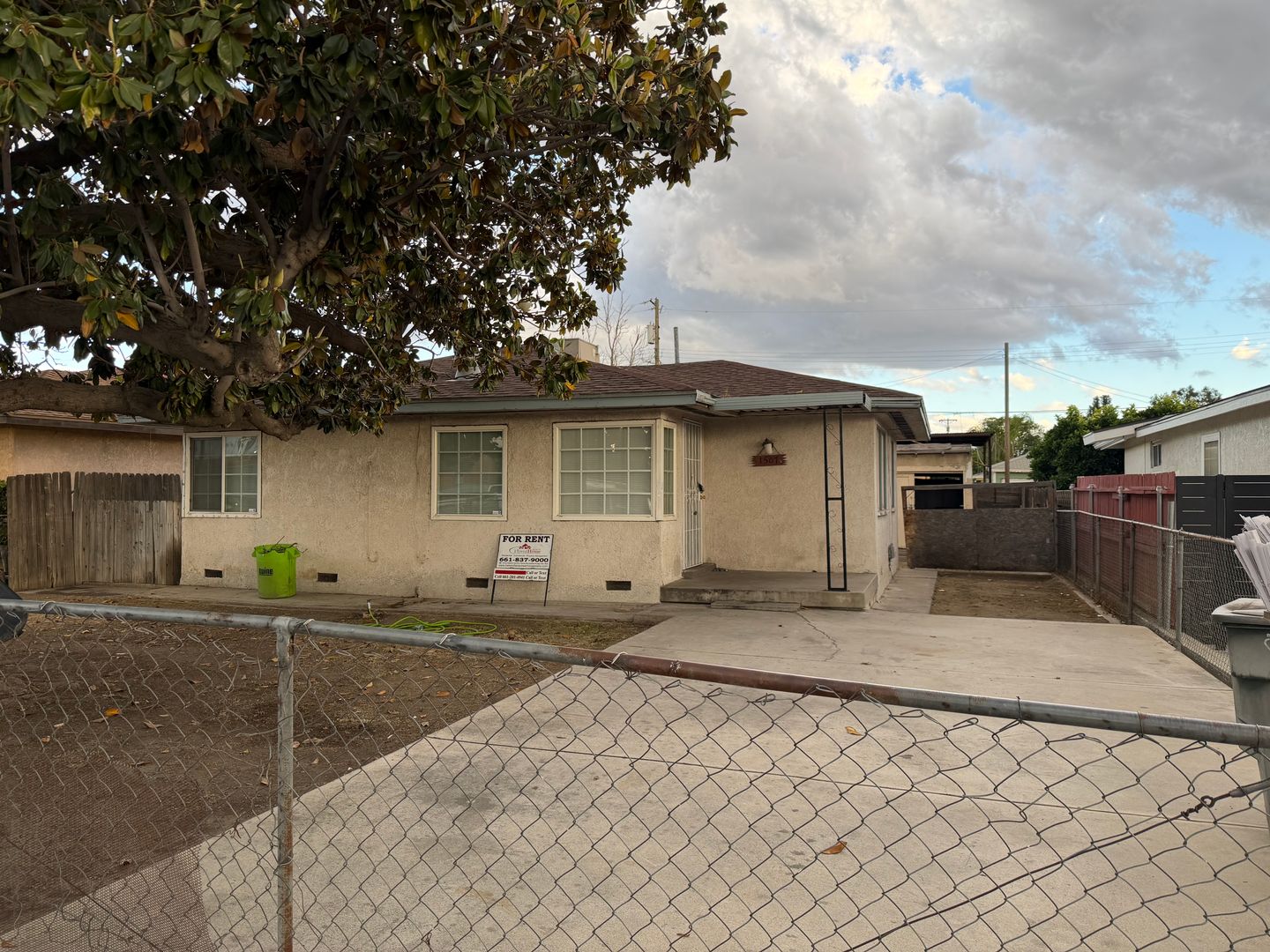 Bakersfield House: 1507 Ming Ave