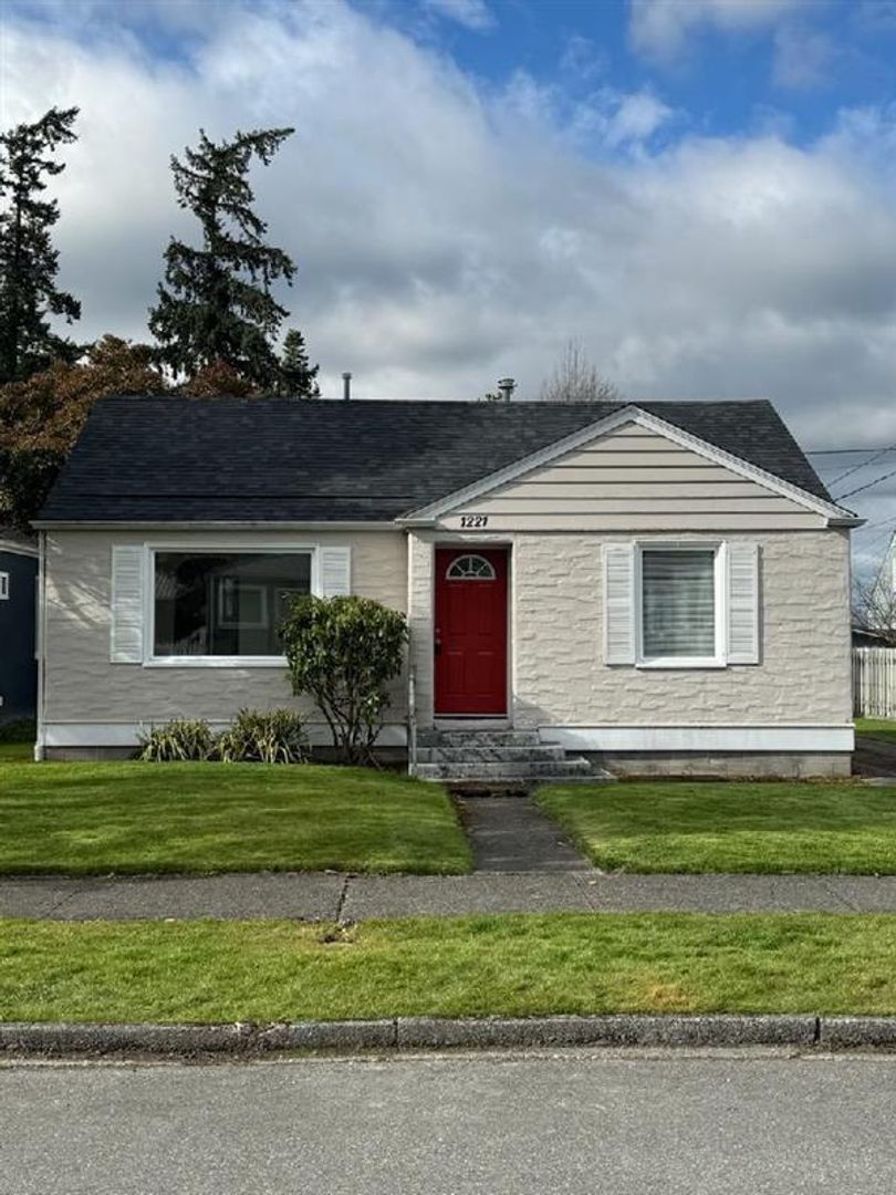 Mount Vernon House: 1221 South 12th Street