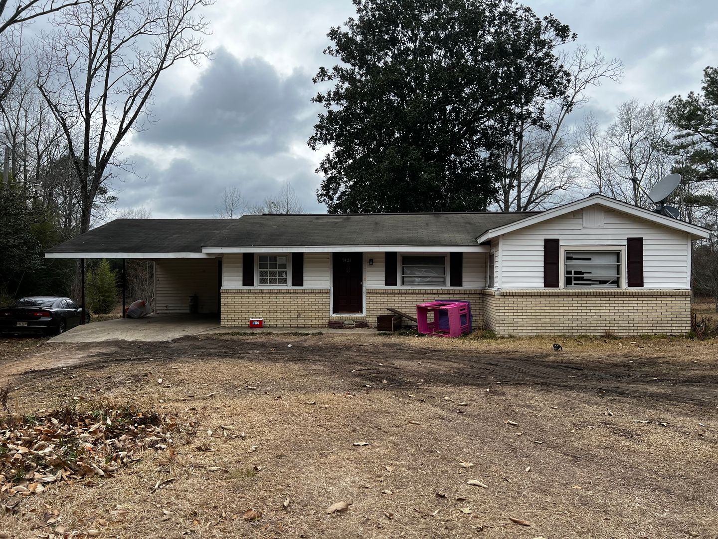 Lumberton House: 7421 Hwy 11