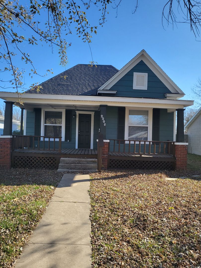 Joplin House: 2205 S. Adele Ave