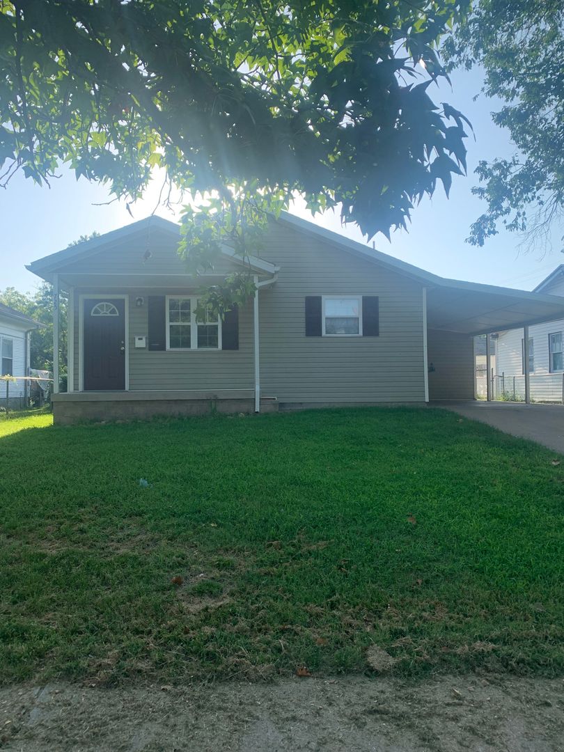 Joplin House: 725 S.Empire Ave