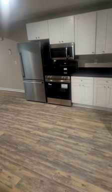 3 Bedroom Rental Near Local Colleges! – photo 1