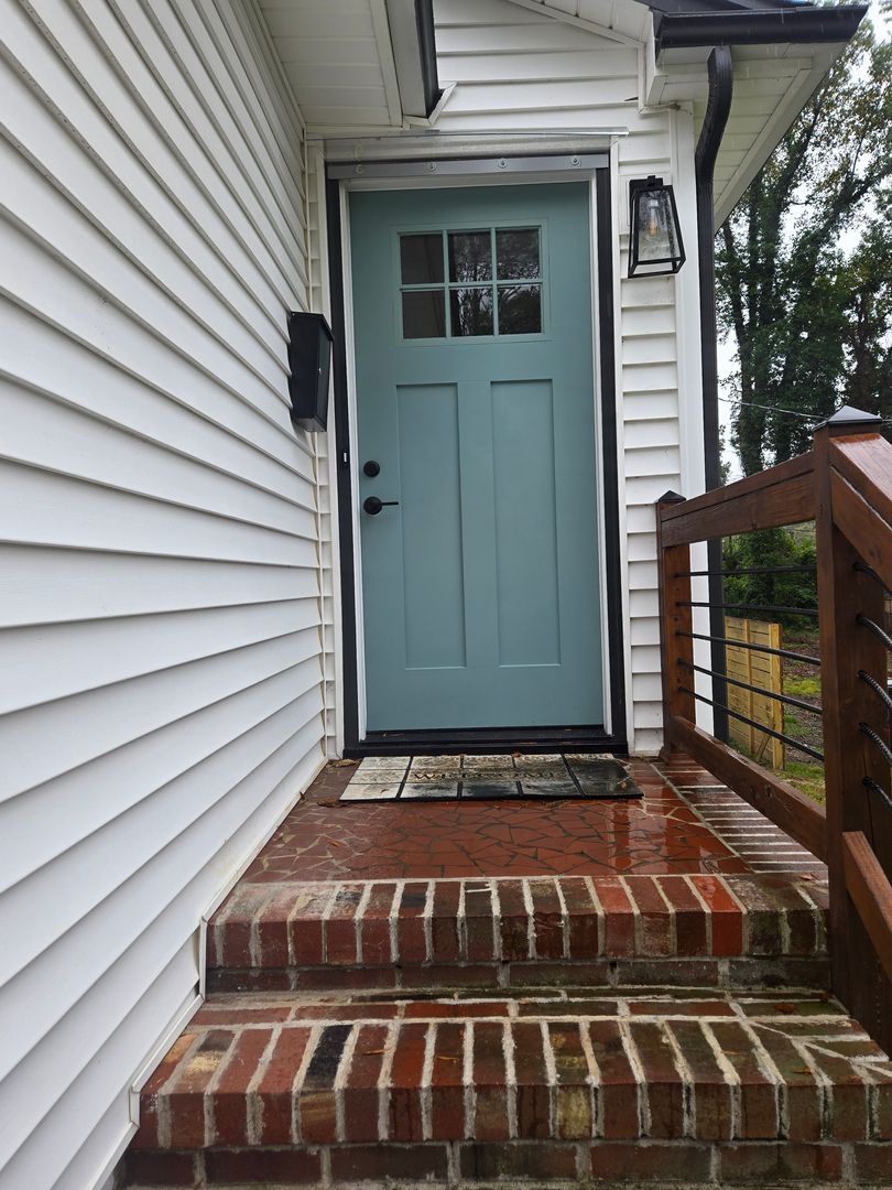 Greensboro House: 2623 Beechwood Street