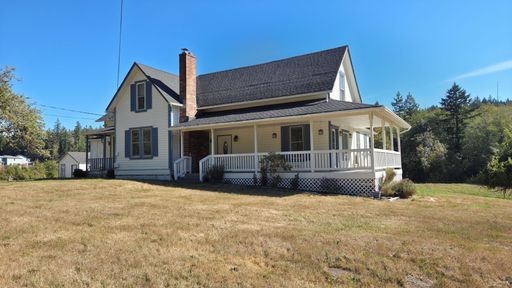 4 Bedroom Historic Poulsbo Farmhouse – photo 1