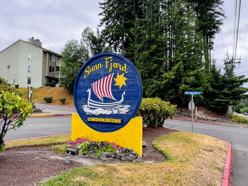 2 Bedroom Condo in West Bremerton – photo 1