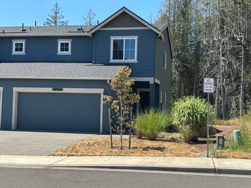 3 Bedroom Townhouse in Central Kitsap – photo 1