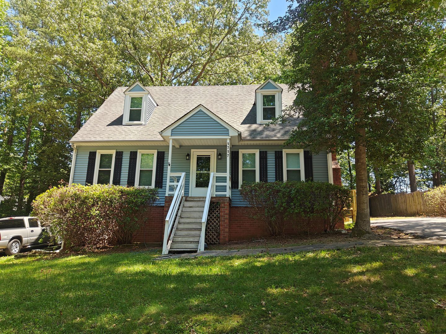 North Chesterfield House: 1717 Mountain Pine Ter