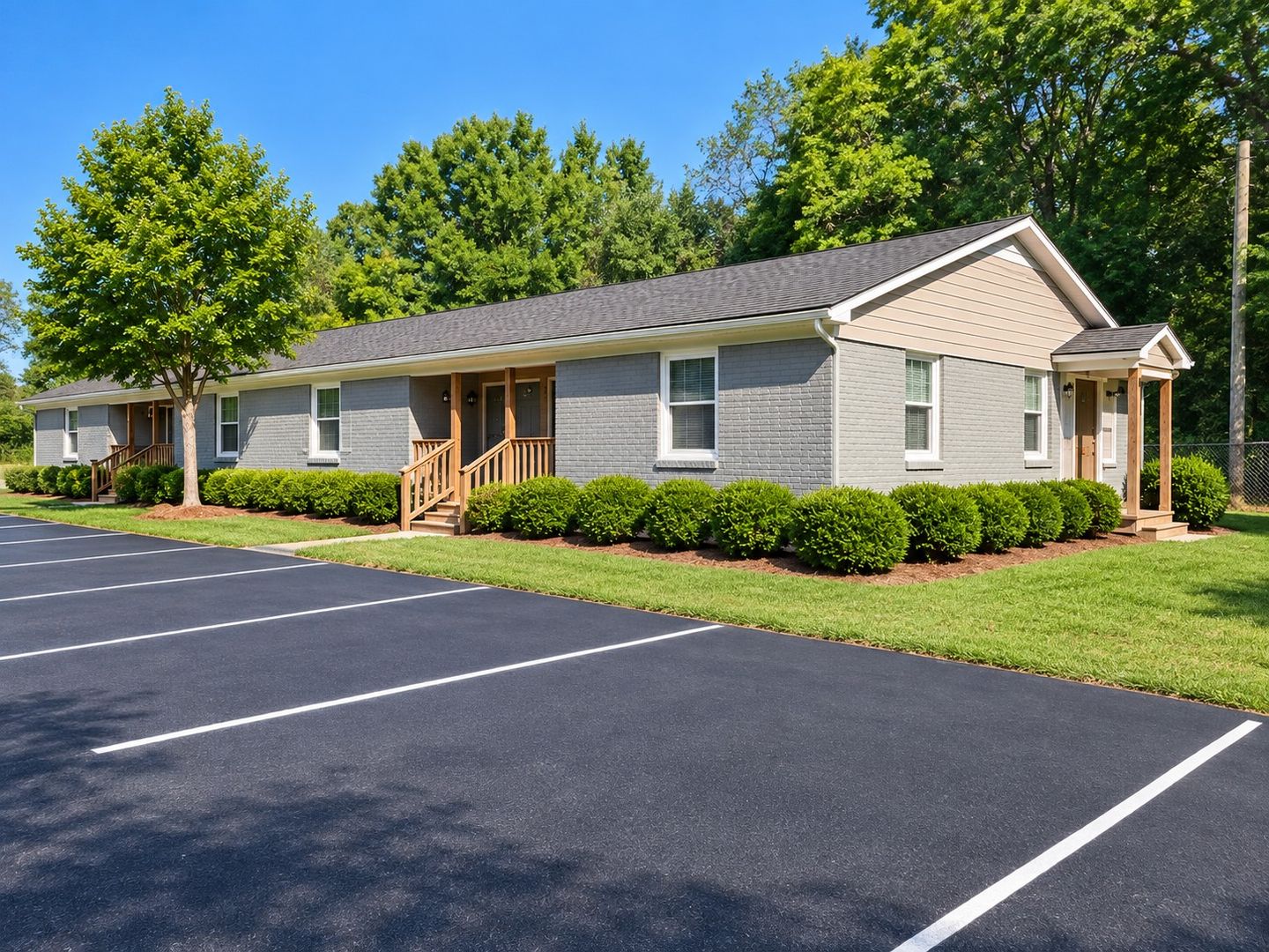 Anderson Apartment: 2103 S. Main Street