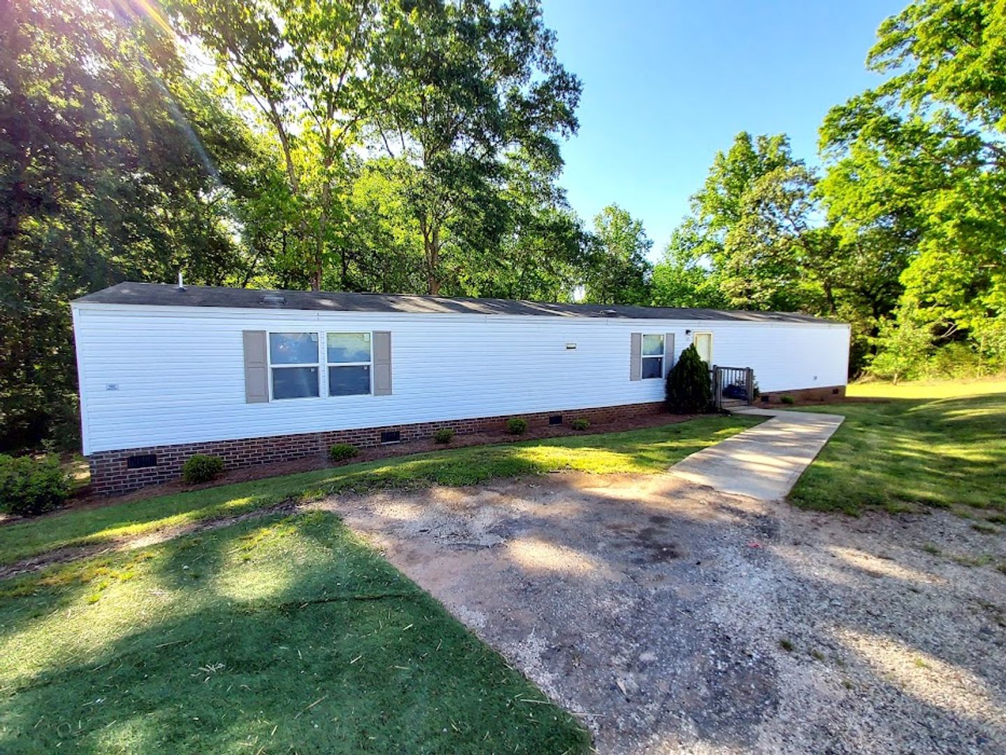 Pickens County Apartment: Sunshadow Cir