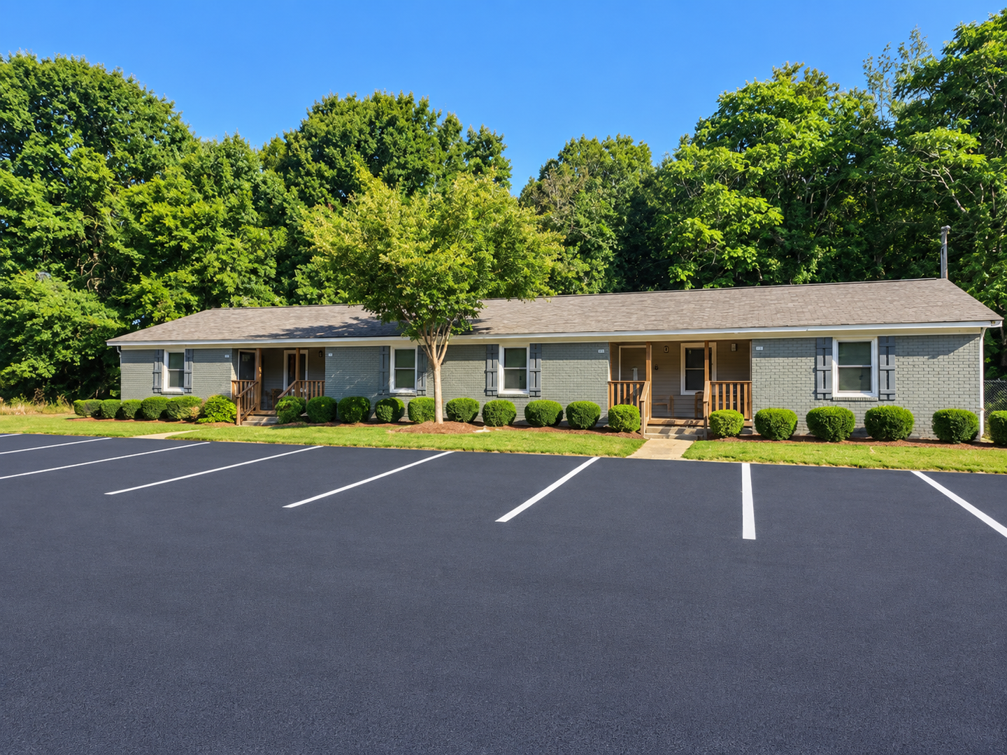 Anderson Apartment: 2103 S. Main Street