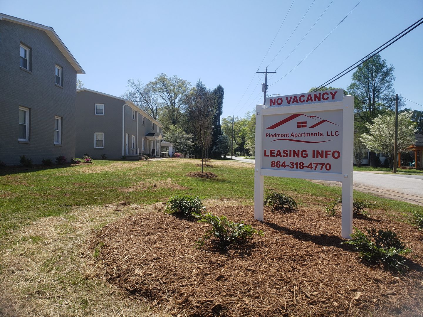 Easley Apartment: S D St