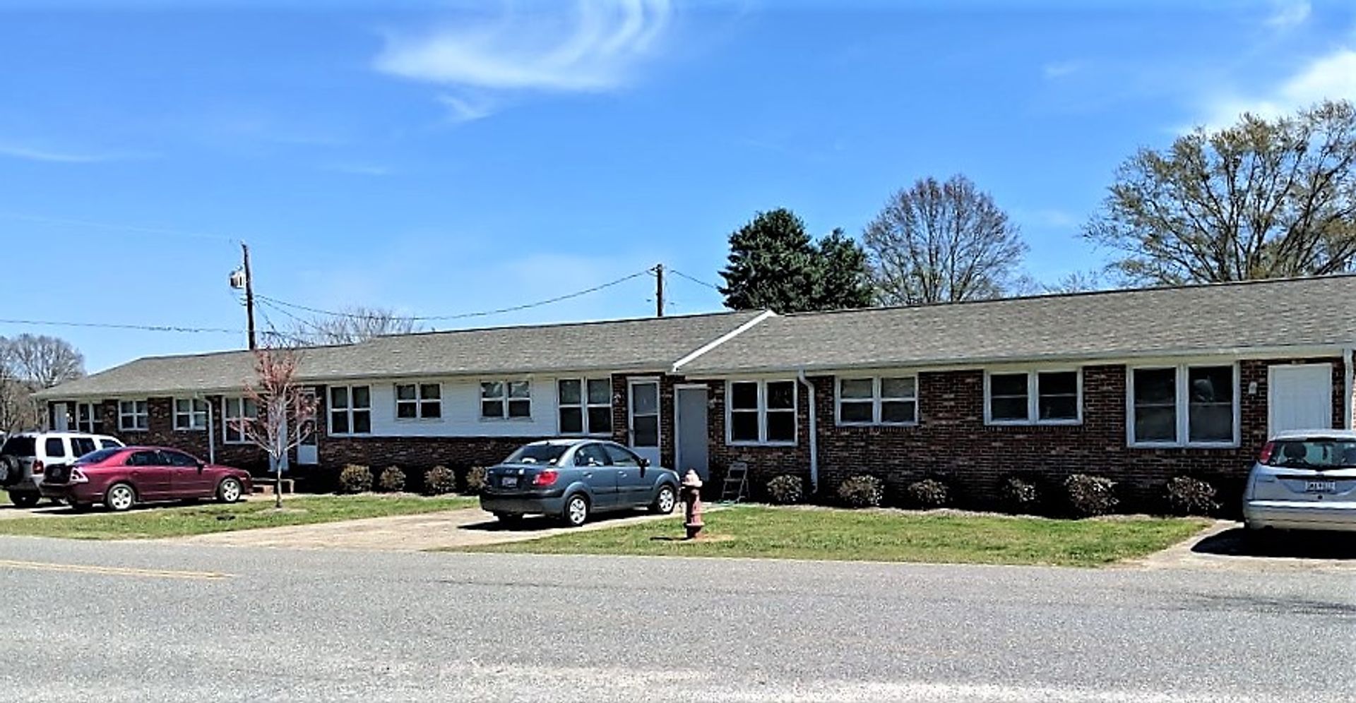 Williamston Apartment: 305 Club Road