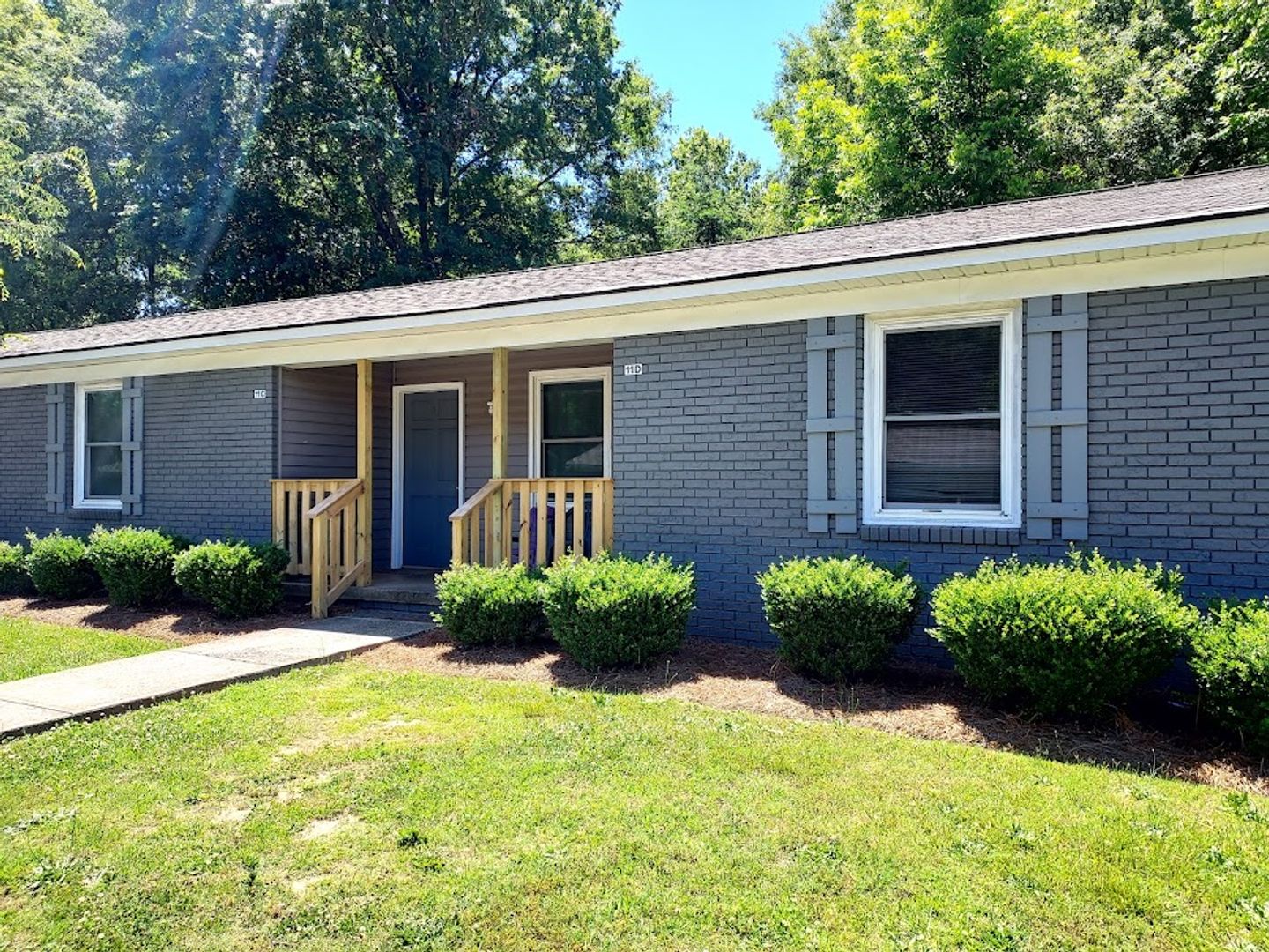 Anderson Apartment: 2103 S. Main Street