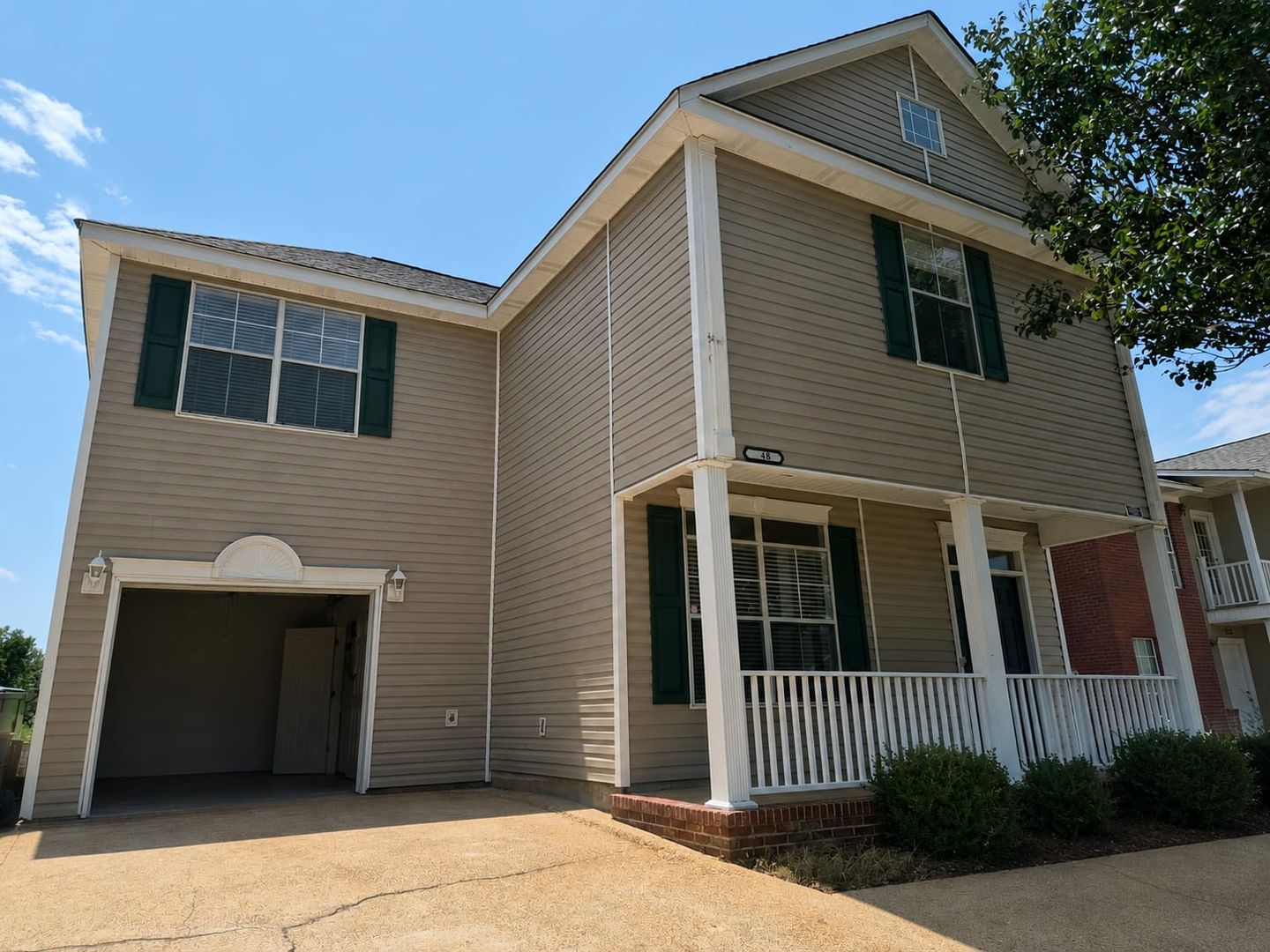 Starkville House: 348 Kirkcauldy Dr - Unit D